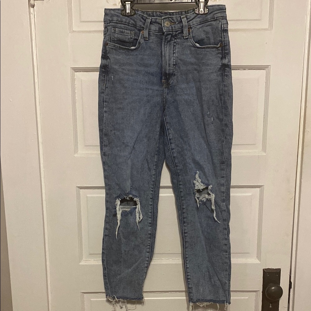 Old Navy Blue Ankle Cropped Jeans with Distressed Details